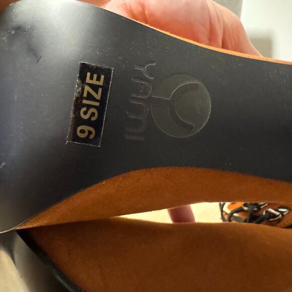 Yami Dance Shoe - Amanda Brown Heel Size 9 / 3in Flared Heel - Picture 7 of 7
